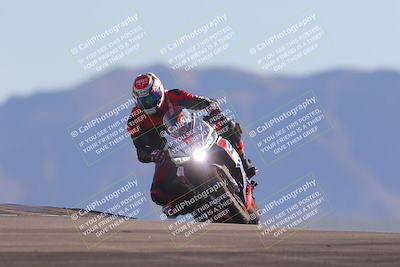 media/Nov-06-2023-Moto Forza (Mon) [[ce023d0744]]/3-Intermediate Group/Session 5 (Turn 9)/